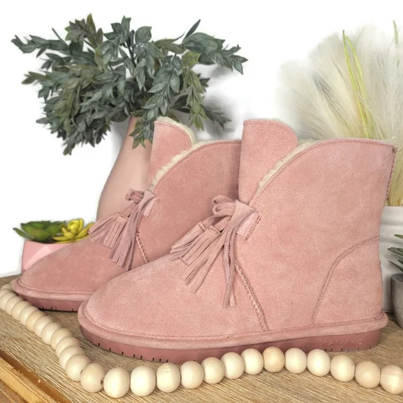 Bearpaw fringe boots sales